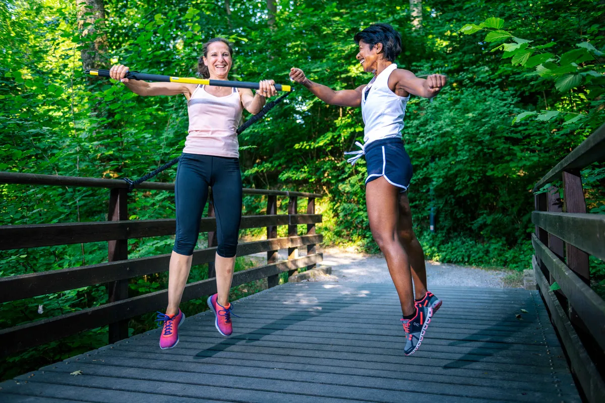 Beckenbodentraining Berner Oberland Beckenbodenschw&auml;che Personaltraining bei Wechseljahren Frauenfitness ab 40 Berner Oberland Training f&uuml;r die K&ouml;rpermitte