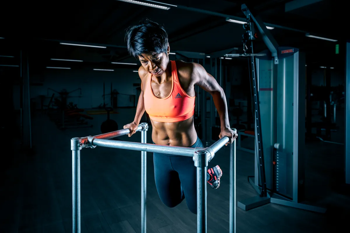Beckenbodentraining Berner Oberland Beckenbodenschw&auml;che Personaltraining bei Wechseljahren Frauenfitness ab 40 Berner Oberland R&uuml;ckentraining Berner Oberland