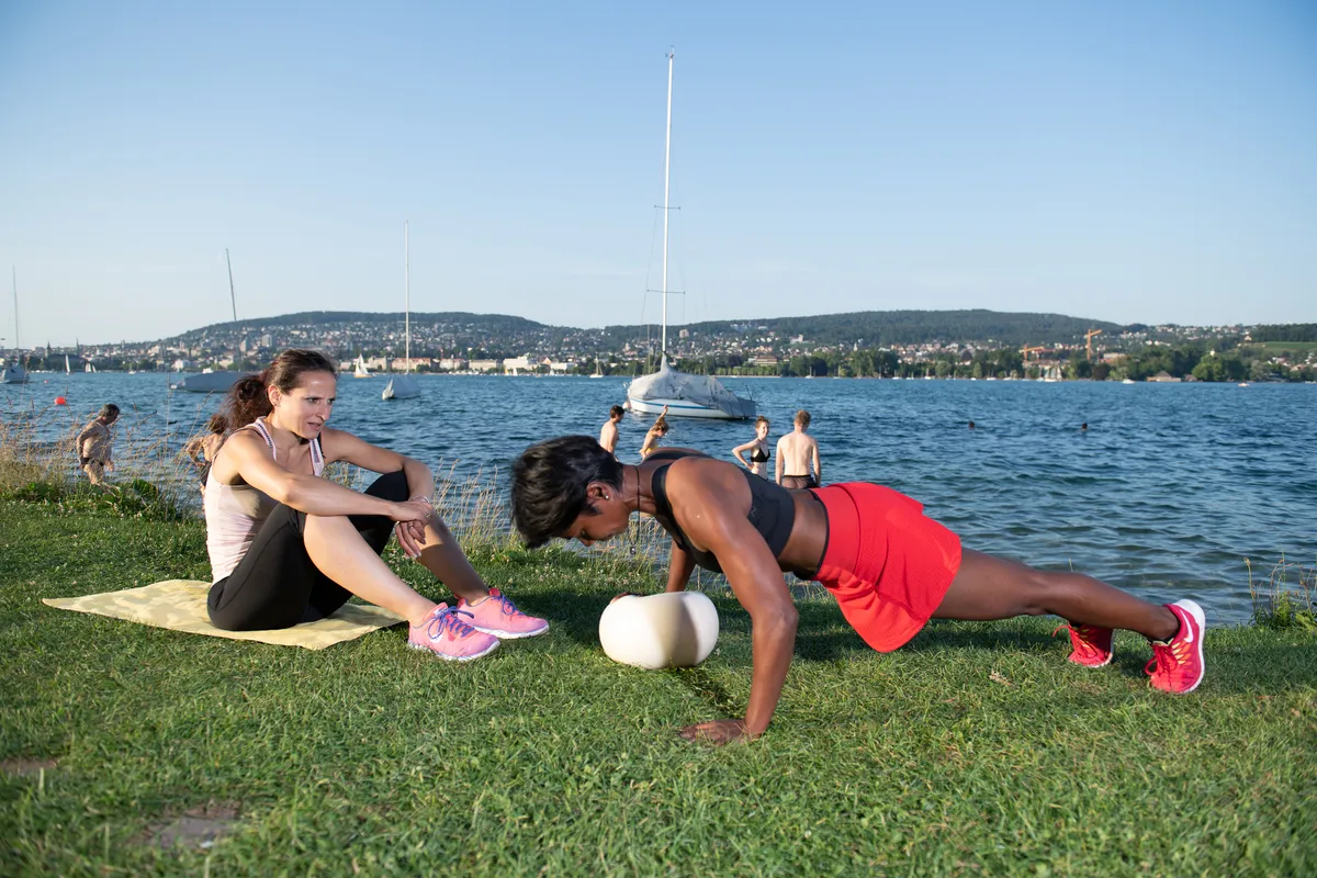Beckenbodentraining Berner Oberland Beckenbodenschw&auml;che Personaltraining bei Wechseljahren Frauenfitness ab 40 Berner Oberland Training f&uuml;r die K&ouml;rpermitte