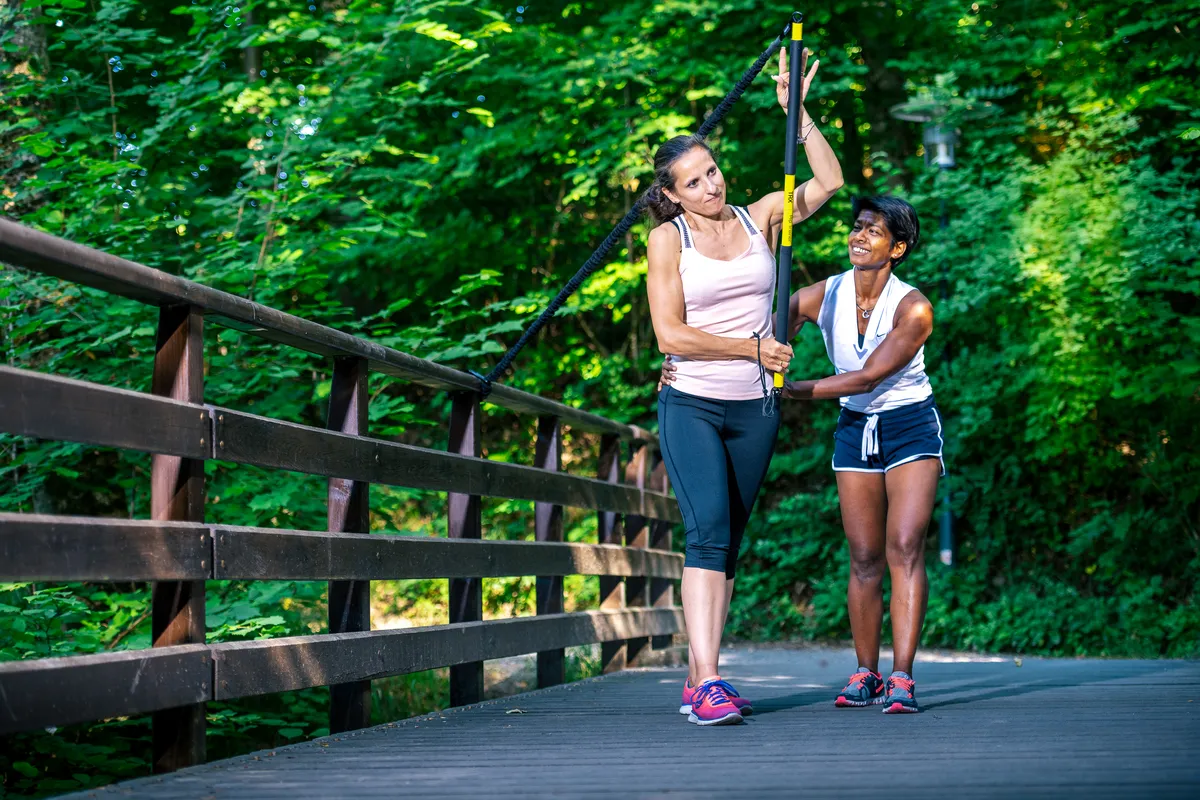 Beckenbodentraining Berner Oberland Beckenbodenschw&auml;che Personaltraining bei Wechseljahren Frauenfitness ab 40 Berner Oberland Training f&uuml;r die K&ouml;rpermitte